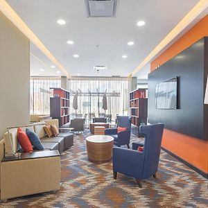 Courtyard By Marriott Saltillo